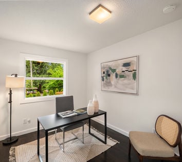 16628 SE 26th St, Bellevue, WA - Upgrade Realty5