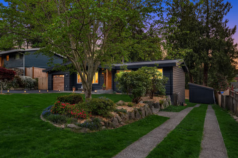24024 95th Pl W, Edmonds, WA - Upgrade Realty40