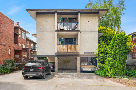 2633 Franklin Ave E #102, Seattle, WA - Upgrade Realty2