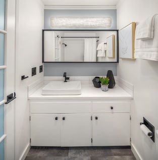 2633 Franklin Ave E #102, Seattle, WA - Upgrade Realty21