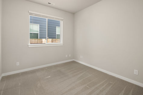 27920 15th Ave S, Federal Way, WA - Upgrade Realty15