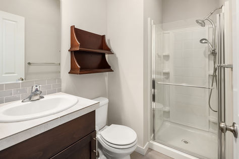 27920 15th Ave S, Federal Way, WA - Upgrade Realty16