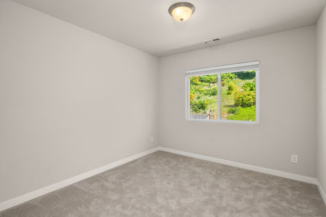 27920 15th Ave S, Federal Way, WA - Upgrade Realty2