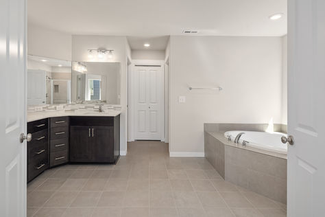27920 15th Ave S, Federal Way, WA - Upgrade Realty9