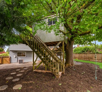 418 212th St SW, Bothell, WA - Upgrade Realty37