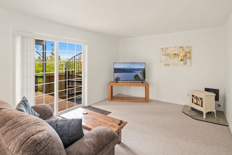 51 Lucky Ln, Camano Island, WA - Upgrade Realty7
