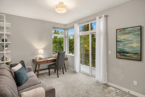 8221 21st Ave NE, Seattle, WA - Upgrade Realty40