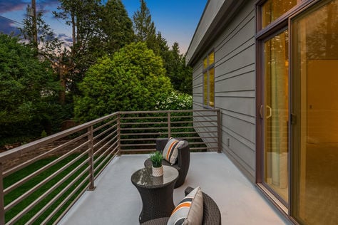 8221 21st Ave NE, Seattle, WA - Upgrade Realty45