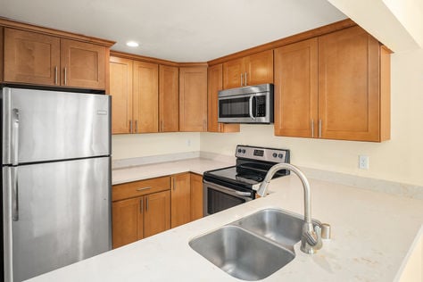 117413 119th lane SE # F13 Renton WA - Upgrade Realty9