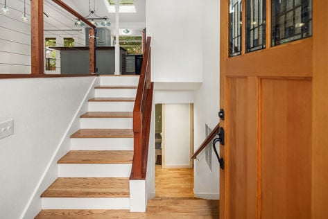 11821 SE 67th Pl, Bellevue, WA - Upgrade Realty33