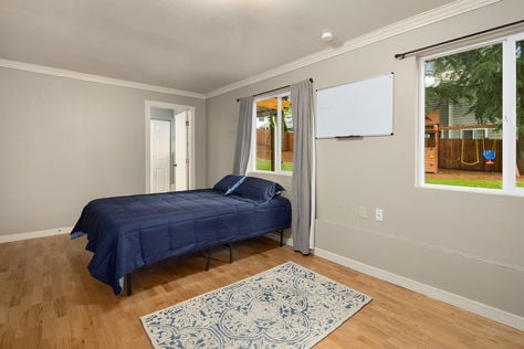 11821 SE 67th Pl, Bellevue, WA - Upgrade Realty35
