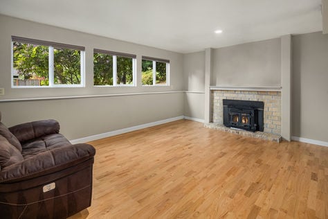 11821 SE 67th Pl, Bellevue, WA - Upgrade Realty41