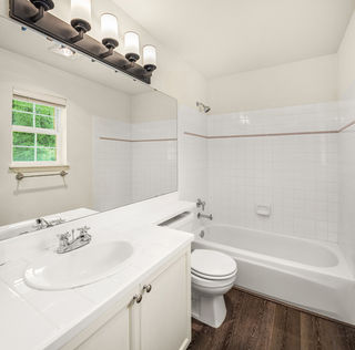 12113 NE 172 Pl J202, Bothell, WA - Upgrade Realty19