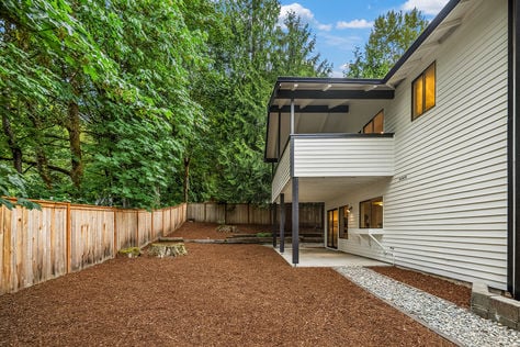 18311 NE 105th Ct, Redmond, WA - Upgrade Realty47