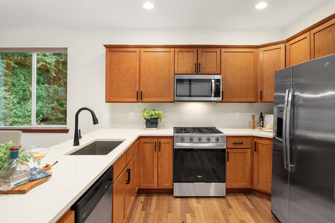 18318 34th Ave NE, Bothell, WA - Upgrade Realty17