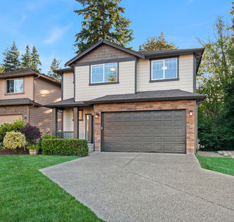 18318 34th Ave NE, Bothell, WA - Upgrade Realty2