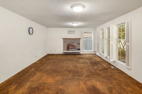 18855 SE 42nd St, Issaquah, WA - Upgrade Realty12