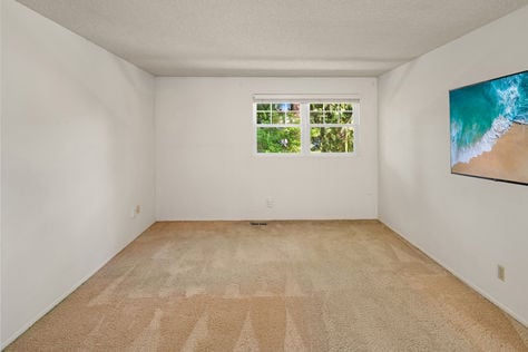 18855 SE 42nd St, Issaquah, WA - Upgrade Realty21