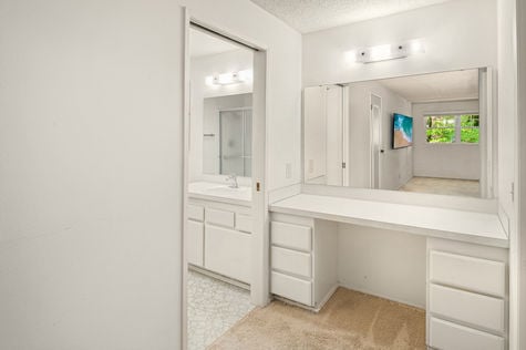 18855 SE 42nd St, Issaquah, WA - Upgrade Realty26