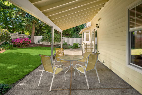 18855 SE 42nd St, Issaquah, WA - Upgrade Realty34
