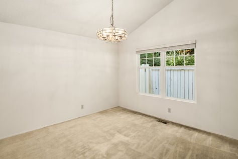 18855 SE 42nd St, Issaquah, WA - Upgrade Realty5