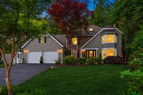 2236 224th Pl NE, Sammamish, WA - Upgrade Realty50