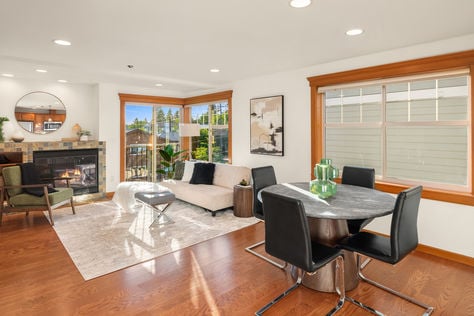 3670 Dayton Ave N #B, Seattle, WA - Upgrade Realty12