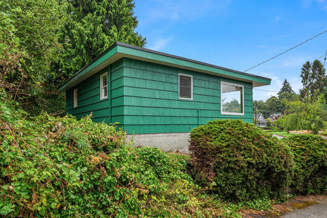 112 NW 44th St, Seattle, WA - Upgrade Realty23