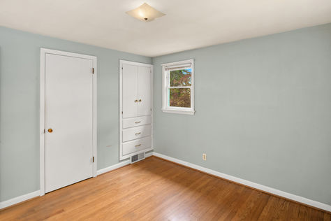 112 NW 44th St, Seattle, WA - Upgrade Realty4