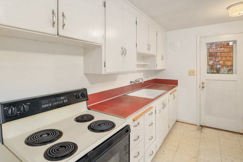 112 NW 44th St, Seattle, WA - Upgrade Realty9