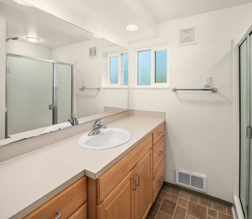 12018 Gibson Rd, Everett, WA - Upgrade Realty21