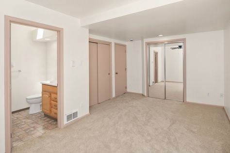 12018 Gibson Rd, Everett, WA - Upgrade Realty25