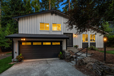 12523 NE 138th Pl, Kirkland, WA - Upgrade Realty30