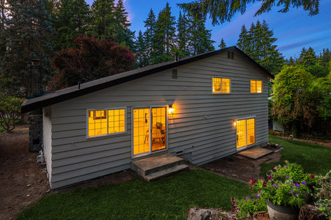 12523 NE 138th Pl, Kirkland, WA - Upgrade Realty34