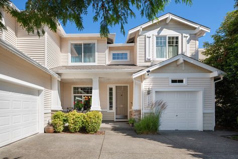 1317 59th St SE Auburn, WA - Upgrade Realty4