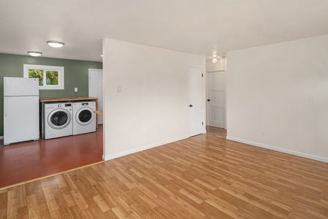 3010 S Andover St, Seattle, WA - Upgrade Realty5
