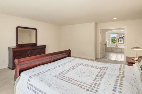 35909 SE Boulder Ct, Snoqualmie, WA - Upgrade Realty32