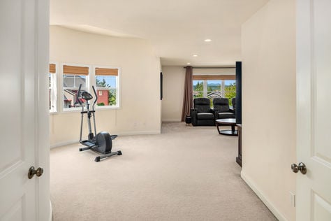 35909 SE Boulder Ct, Snoqualmie, WA - Upgrade Realty35
