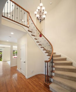 35909 SE Boulder Ct, Snoqualmie, WA - Upgrade Realty5