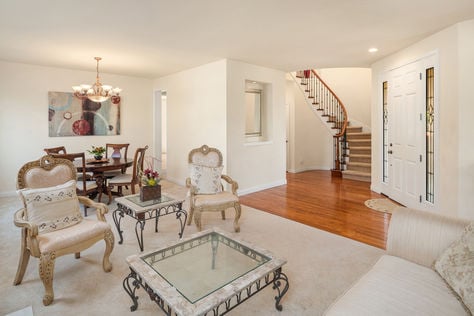 35909 SE Boulder Ct, Snoqualmie, WA - Upgrade Realty7