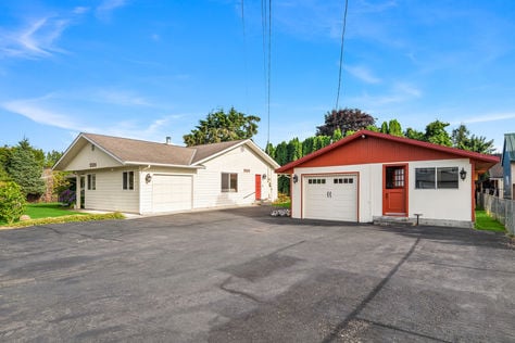 5004 73rd Pl NE, Marysville, WA - Upgrade Realty2