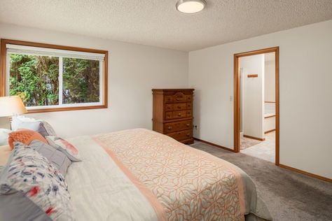 5004 73rd Pl NE, Marysville, WA - Upgrade Realty23