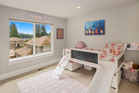 6509 SE 6th St, Renton, WA - Upgrade Realty24