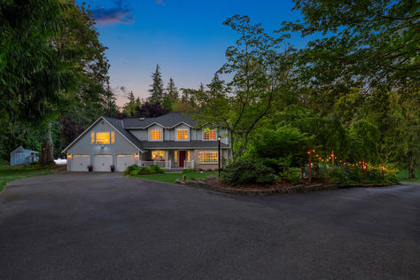 8515 147th Ave SE, Snohomish, WA - Upgrade Realty42