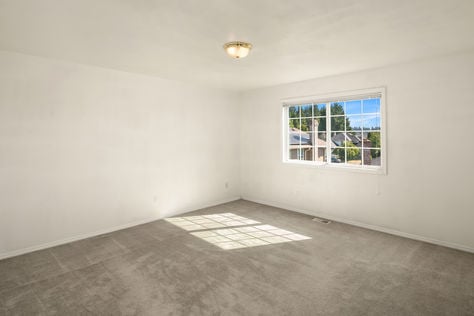 13809 SE 255th Pl, Kent, WA - Upgrade Realty3