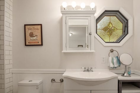 1602 W Lake Samm Pkwy SE - Upgrade Realty30