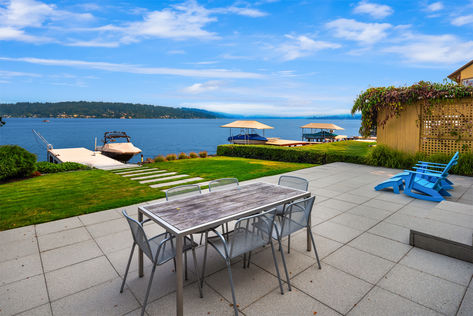 1602 W Lake Samm Pkwy SE - Upgrade Realty53