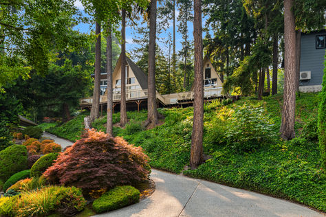 1602 W Lake Samm Pkwy SE - Upgrade Realty55