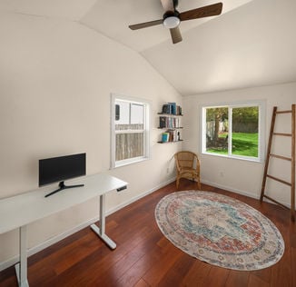 1747 Harding St, Enumclaw, WA - Upgrade Realty5