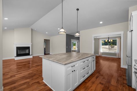 18443 Sargent Rd, Rochester, WA - Upgrade Realty12